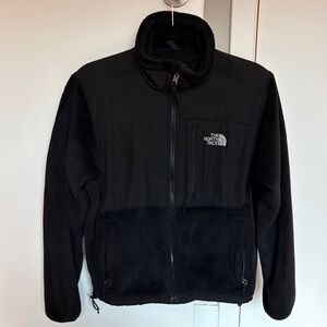 The North Face Women’s Size Small Black Jacket